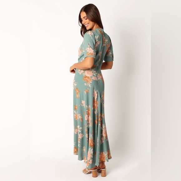 Women’s PETAL & PUP Frampton Midi Dress- blue floral. Size Small - Picture 3 of 13